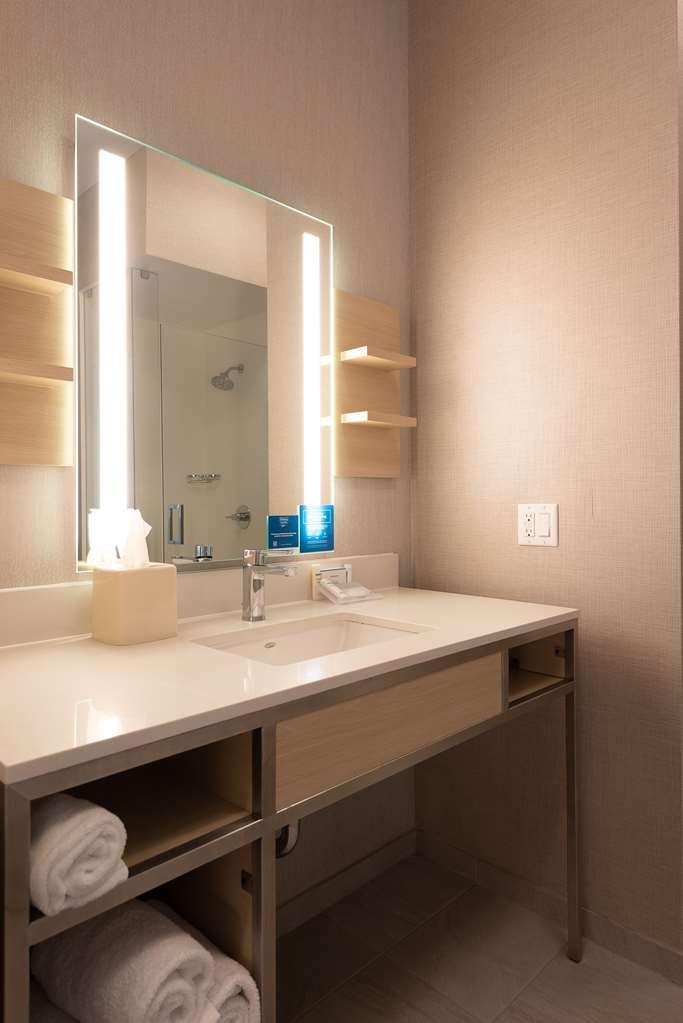 Hilton Garden 3* Calabasas